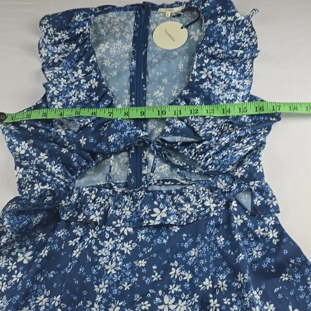 TULAROSA NWT Tanya Satin Blue Floral Cut-Out Ruffle Dress with Tie‎ front Medium